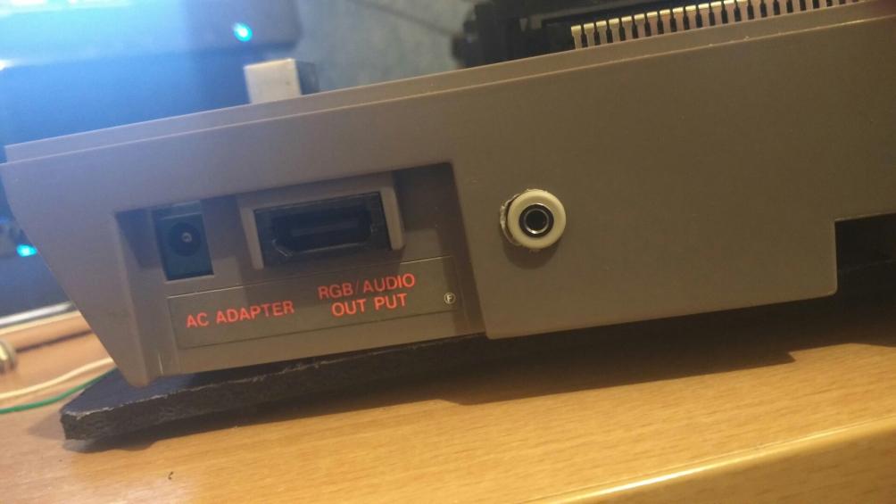 Ajouter une sortie TRRS à une NES